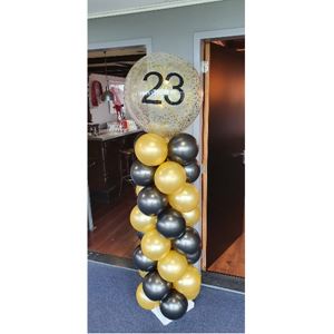 Pilaar 2 meter inclusief confetti topballon & leeftijd